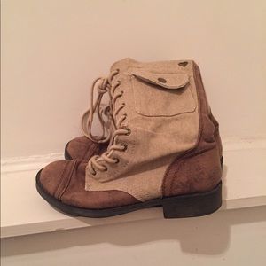 Roxy combat boots